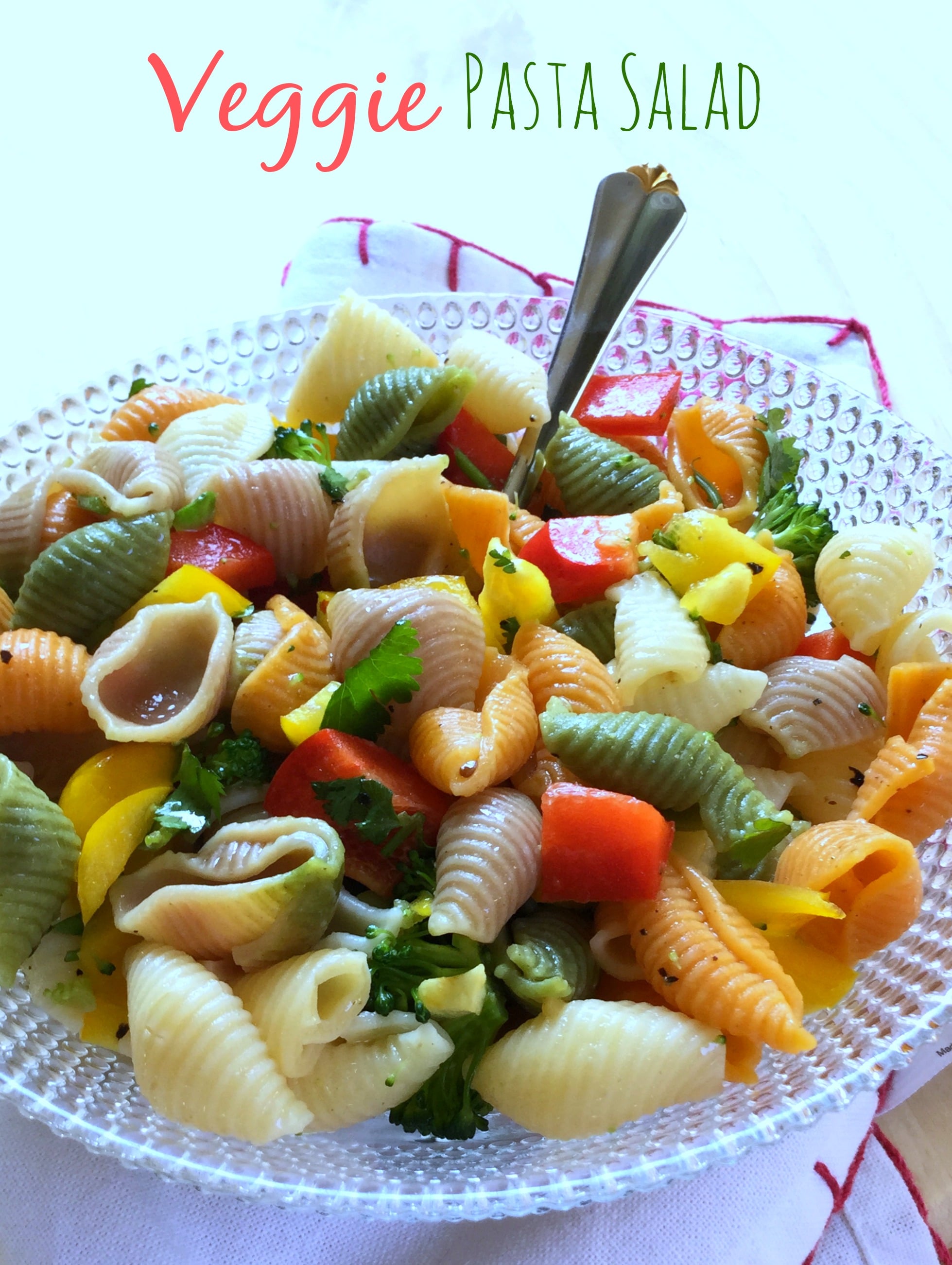 This Veggie Pasta Salad is filled with the best aromatic flavors of early spring.